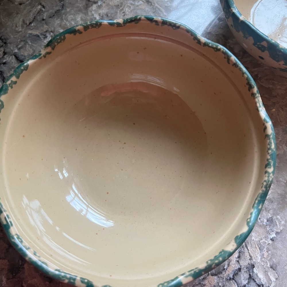 2 Snowman Ceramic Bowls, 2 Different Sizes ⛄️⛄️⛄️⛄️⛄️⛄️⛄️⛄️⛄️⛄️ - Picture 3 of 6